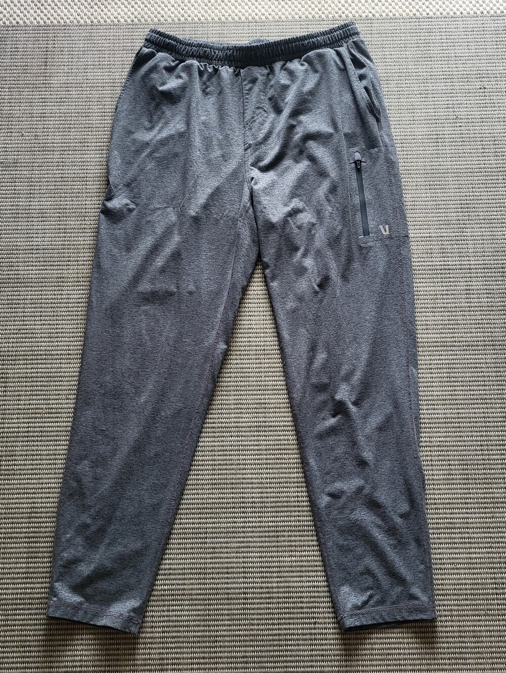 Vuori Mens Sunday Performance Jogger Pants Charcoal Heather Grey Size L V4020